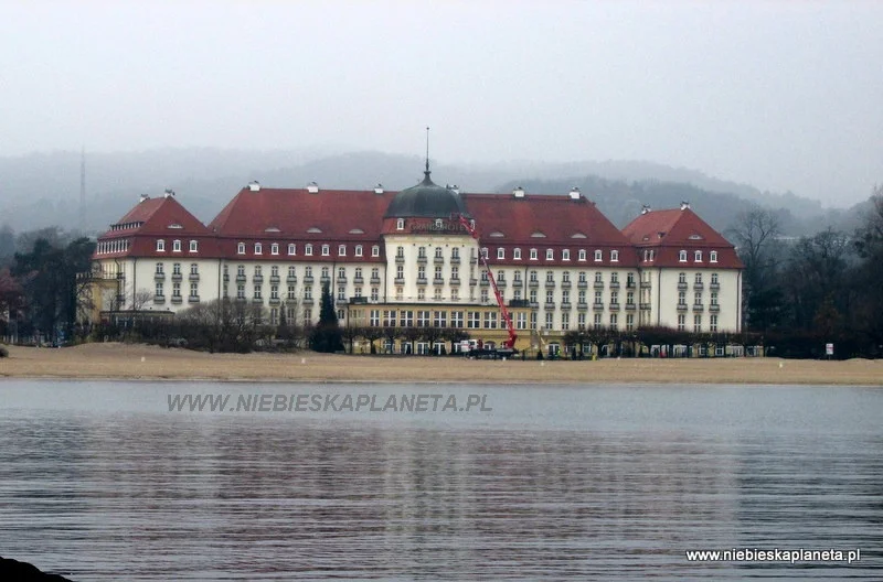 Widok na Grand Hotel z mola Widok na Grand Hotel z mola