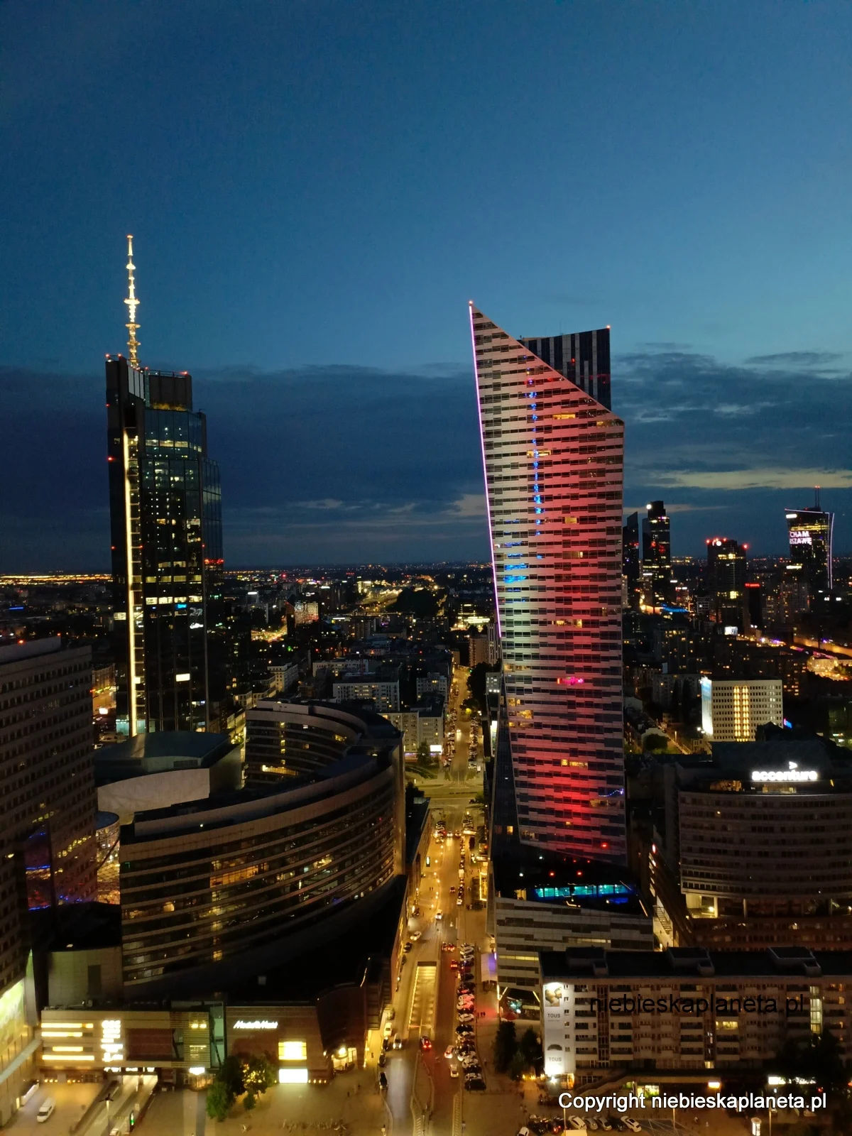 Varso Tower i Złota 44