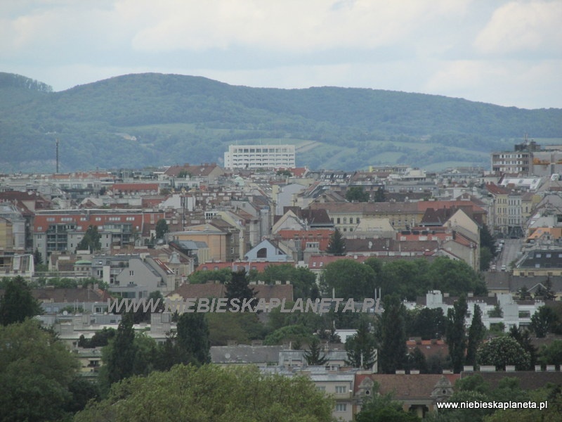 Panorama Wiednia z glorietty. 